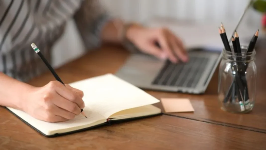 10 Habits of Great Writers