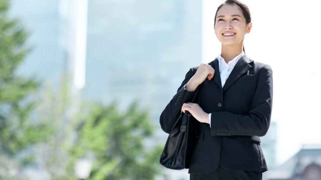 Career Motivation: How to Find, Build, and Sustain the Drive That Moves You Forward